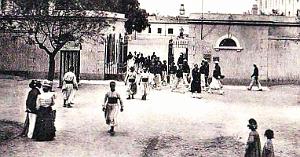 1829- Alger -Caserne2 d'Orleans - 1913